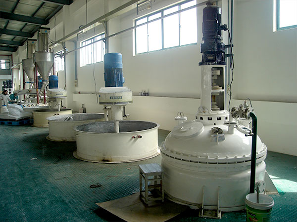 涂料生產線.jpg 涂料生產線.jpg